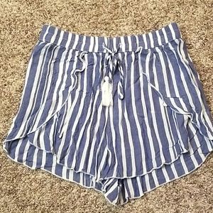 AE striped shorts
